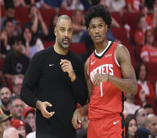 泰山队中场,外援对决旧,三大新星暂,开云体育,开云体育官网,开云体育app,开云体育app下载